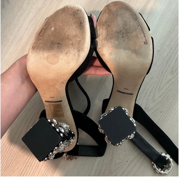 Dolce and Gabbana jeweled chunky heel 🖤 - Picture 2 of 3